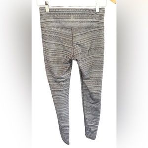 Athleta Leggings Sz Small in NNC; Key/Coin pocket; Grey/Charcoal Grey/Cream